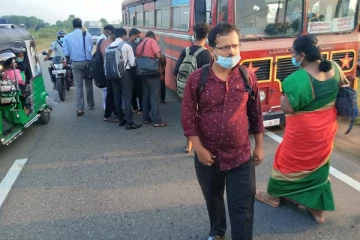 யாழில் இருந்து முல்லைத்தீவு சென்ற பேருந்தில் மயிரிழையில் உயிர் தப்பிய பயணிகள்