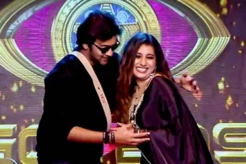 பிக் பாஸ் 5: வெற்றியாளர் இவரா? மகிழ்ச்சியை கொண்டாடும் ரசிகர்கள்