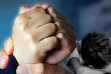 ஆசனவாயில் மாணவனுக்கு கடும் நோய்த்தொற்று - தமிழ் ஆசிரியர் செய்த கொடூரம்!