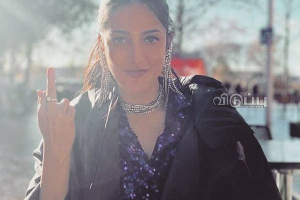 வெறும் அந்த ஆடையுடன் அப்படியொரு போஸ்!! கமல் மகள் ஸ்ருதி ஹாசனின் வீடியோ.. | Shruti Haasan Latest Glamour Photoshoot Viral