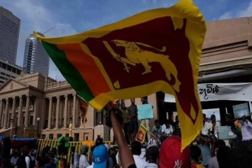 இலங்கைக்கு 400 கோடி டொலர்கள் நிதியுதவி அளிக்கும் பிரபல நாடு!