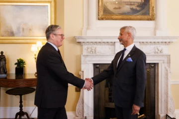 இந்திய வெளியுறவு அமைச்சர் ஜெய்சங்கர் இங்கிலாந்து பயணம் - பின்னணி என்ன?