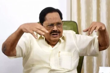 ஆளுநர் பாவம் எதையாவது சொல்லிக்கிட்டு இருப்பாரு - நக்கலாக பதில் அளித்த அமைச்சர் துரைமுருகன்