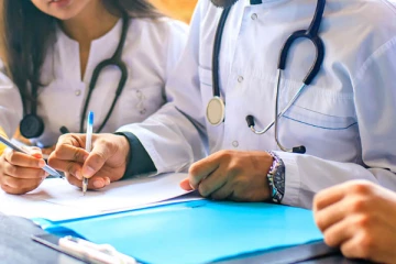 காதலியின் தவறான உறவால் யாழ் மருத்துவபீட மாணவன் விபரீத முடிவு