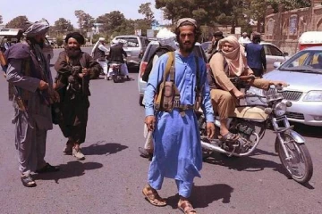 காபூலுக்குள் நுழைந்த தலிபான்கள்: அதிகரிக்கும் பதற்றம்- அதிபர் பதவி விலகல்?