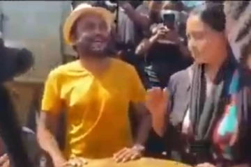 ජීවිතේටවත් මෙහෙම රබන් පද අහල තියෙනවද..?ගෝඨා ගෝ ගමෙන් ඇසෙන අලුත්ම රබන් පද මෙන්න (VIDEO)