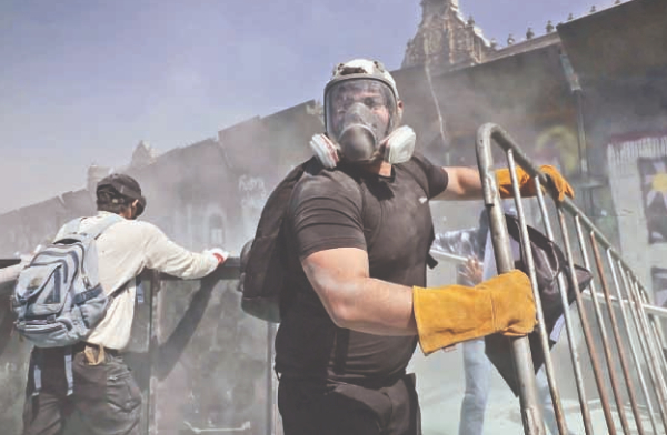 வெளிநாடொன்றில் அரசிற்கு எதிராக வெடித்த gen z போராட்டம் - நூற்றுக்கணக்கானோர் காயம் | Protest By Generation Z Against The Govt In Mexico வெளிநாடொன்றில் அரசிற்கு எதிராக வெடித்த gen z போராட்டம் - நூற்றுக்கணக்கானோர் காயம் | Protest By Generation Z Against The Govt In Mexico