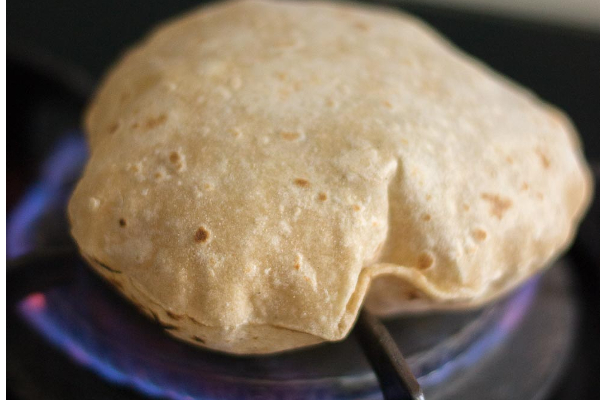 3 நிமிடத்தில் பிரெட்டில் சப்பாத்தி செய்யலாம்! எப்படி செய்வது தெரியுமா? | Chapati Bread Recipe