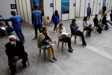 முப்பது மில்லியன் பேருக்கு கொவிட்-19 தடுப்பூசி செலுத்திய பிரான்ஸ்