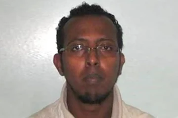 லண்டனில் தனியாக டாக்சியில் பயணித்த பெண்ணை சீரழித்த ஓட்டுனர்! பொலிஸ் வலைவீச்சு