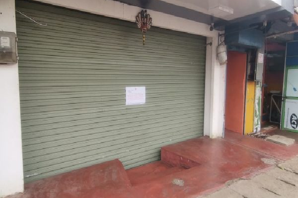 வவுனியாவில் 130 வர்த்தக நிலையங்களிற்கு சிவப்பு அறிவித்தல் | Red Alert For 130 Trading Posts In Vavuniya