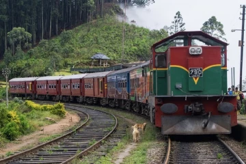 අද සිට මේ කාර්යාලවල සේවාවන් සාමාන්‍ය පරිදි ක්‍රියාත්මක වේ