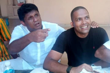 "..පෙර නොවූ විරූ ජාතික අර්බුදයක් හමුවේ ඔබ පක්ෂ දේශපාලනයේ නිරත වීම ගැන මම තවදුරටත් මවිතයට පත් වෙමි.." - හරීන්ගෙන් සජිත්ට හදිසියේම කරුණු 17න් යුත් ලිපියක්..!