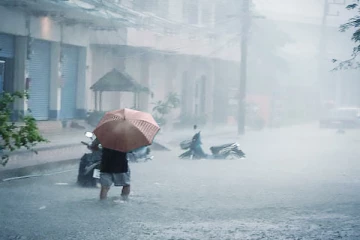நாட்டில் நிலவும் மோசமான காலநிலை! - பல மாவட்டங்களுக்கு சிவப்பு எச்சரிக்கை