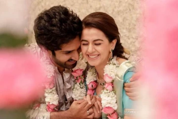 தீயாய் பரவும் நிக்கி கல்ராணியின் நிச்சயதார்த்த புகைப்படங்கள்....மாப்பிள்ளை இவரா?