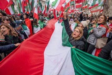 மீண்டும் ஈரானில் தலைதூக்கும் போராட்டங்கள்.. வெளியான எச்சரிக்கை