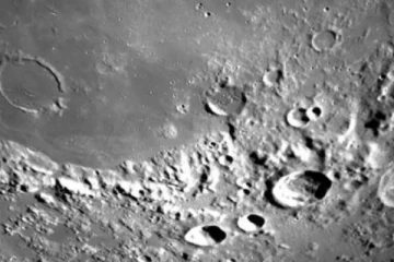 சந்திரயான் தந்த ஹிண்ட்...நிலவில் கண்டறியப்பட்ட நீர் கூறுகள்..!