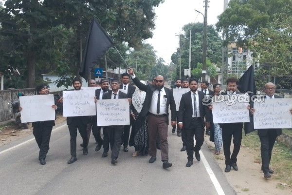 அக்குரேகொட இரட்டைக்கொலை: பாரபட்சம் பாராது நீதி வேண்டும்! சட்டத்தரணிகள் கோரிக்கை | Lawyers Protest Over Akuregoda Double Murder