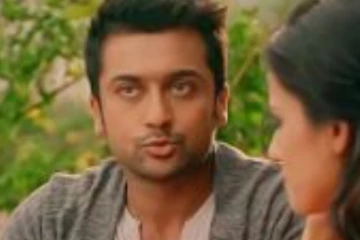 பாத்ரூமில் அந்த மாதிரி கவர்ச்சி போஸ் கொடுத்த சூர்யா பட நடிகை.. ரசிகர்கள் ஷாக்