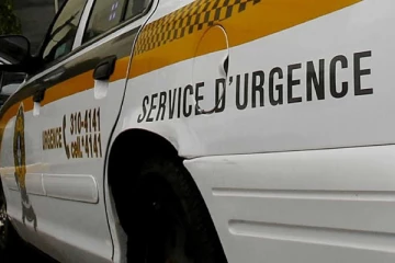 நெடுஞ்சாலையில் திடீரென நின்ற காரால் பரபரப்பு: காரை சோதனையிட்ட பொலிசாருக்கு காத்திருந்த அதிர்ச்சி