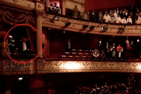 பால்கனியில் அமர்ந்திருக்க 16 மில்லியன் செலவழித்த ரணில் ; சர்ச்சையை கிளப்பிய புகைப்படம் | Ranil S Photo Sparks Controversy