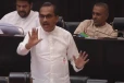 උදේ අර පටියක් බැඳන් හිටියා සෙට් එකක් ඒක අපිත් බඳින්න ඕන එකක්ද?.. දැන් ගලවලා තියෙන්නේ ඇයි? - කළු පටි බැඳන් ආපු විපක්ෂේ රෙදි සභා නායක ගලවයි [VIDEO]