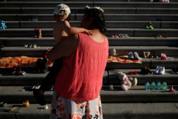 போப் பிரான்சிஸ் இன்னும் மன்னிப்பு கேட்காதது வெட்கக்கேடானது: கொந்தளித்த அமைச்சர்