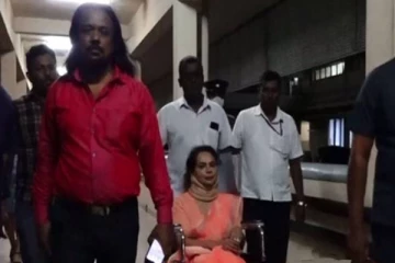 இராஜாங்க அமைச்சர் டயனா கமகே திடீரென வைத்தியசாலையில் அனுமதி!