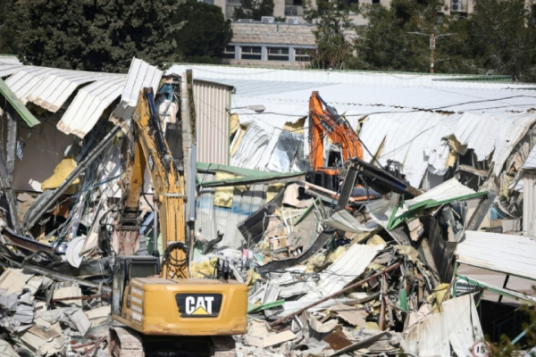 ஜெரூசலேமில் ஐ.நா தலைமையகத்தை தரைமட்டமாக்கிய இஸ்ரேல்! | Israel Bulldozes Un Headquarters In Jerusalem