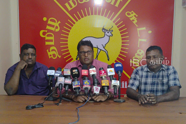 தையிட்டியில் இழுத்துச் செல்லப்பட்ட வேலன் சுவாமிகள் : வி.மணிவண்ணன் கண்டனம் | Velan Swamigal Arrested In Thaiyiddi V Manivannan