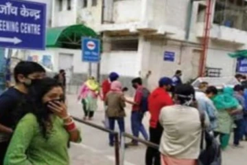 உச்சத்தில் கொரோனா பரவல்.. மக்களை கடுமையாக எச்சரித்த மருத்துவ நிபுணர்கள்