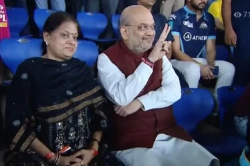 அமித்ஷா வருகையால் தலைகீழாக மாறிய ஐபிஎல் இறுதிப்போட்டி ... இங்கேயும் அரசியலா?