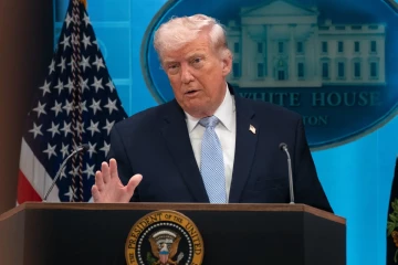 ලබන බදාදා ලෝකෙටම තීරණාත්මක වෙයි - අළු යට සැඟවුණු යුද ගිනි පුපුරු නැවත දැල්වෙන බවට ලොවටම රතු එළි