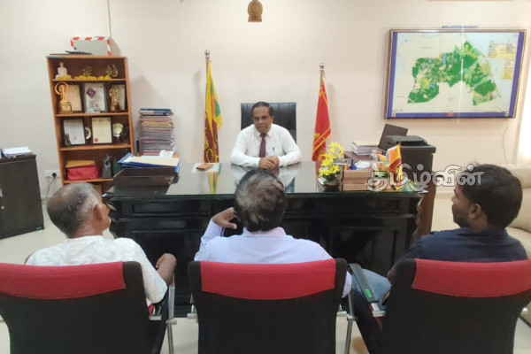 பொதுமக்களின் காணிகளை அபகரித்து உப்பளம் அமைக்கும் செயற்பாடு முன்னெடுப்பு- ரவிகரன் எம்.பி முறைப்பாடு | Constructing Elephant Fences And Salt Pans