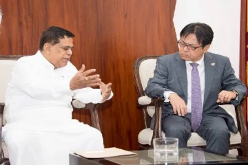 கோட்டாபய நிறுத்திய ஜப்பானின் அபிவிருத்தித்திட்டங்கள்:ஜப்பான் தூதுவரிடம் வருத்தம் தெரிவித்த அமைச்சர்