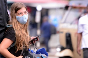 மார்ச் மாதத்தில் மட்டும் ஒரு லட்சத்திற்கும்  அதிகமானோர் வருகை