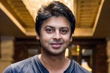 வீட்டில் போதை பார்ட்டி நடத்திய ஸ்ரீகாந்த்.. தலைமறைவான முக்கிய நடிகர்