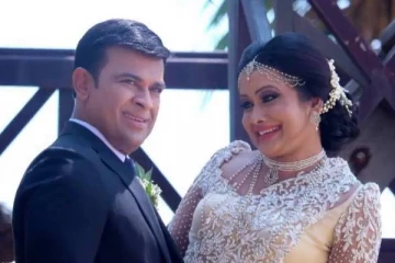 ரஞ்சனின் காதலியுடன்  சென்ற  எஸ்.பி திஸாநாயக்க!