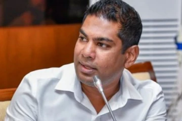 பொதுமக்களிடம் பகிரங்க மன்னிப்பு கோரினார் எரிசக்தி அமைச்சர்