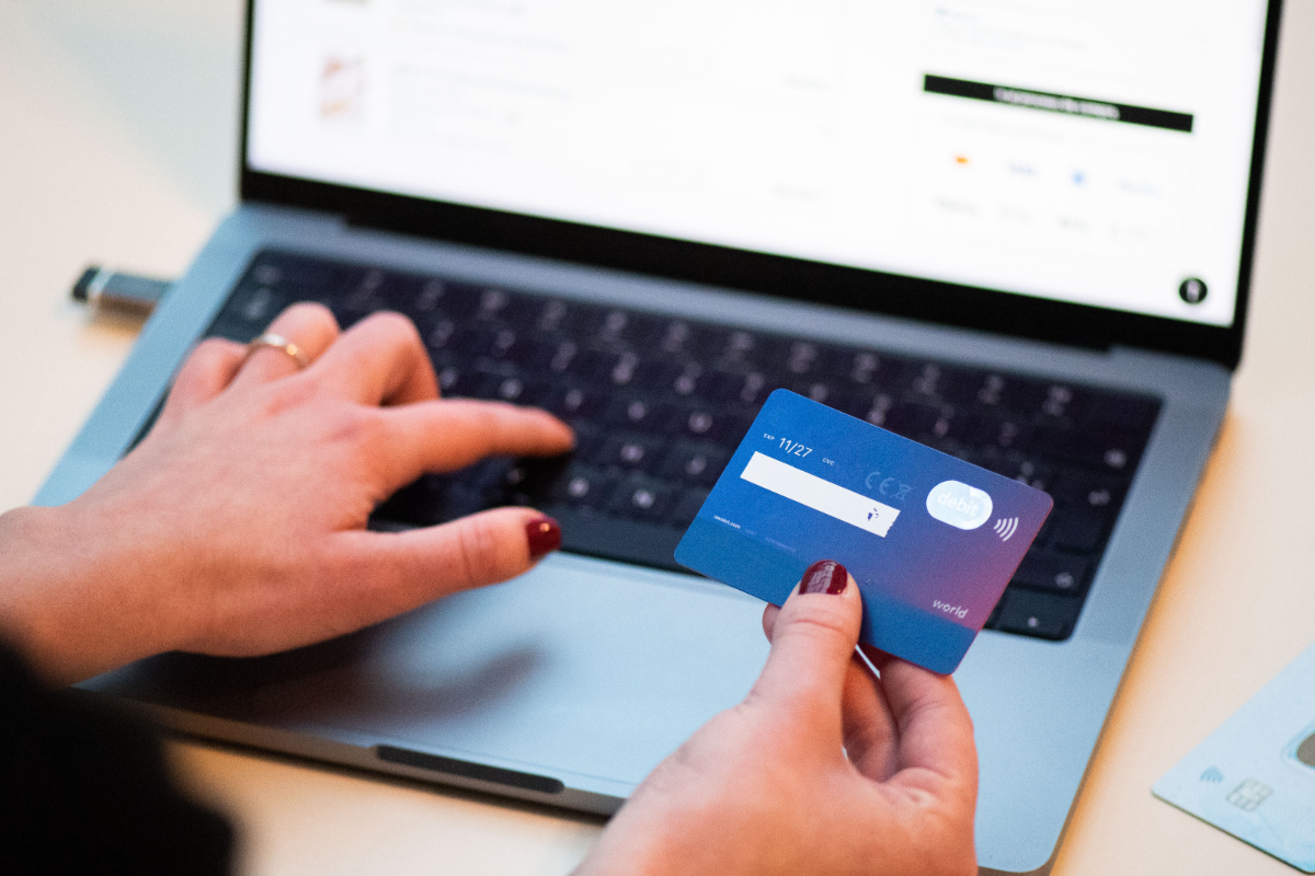 இலங்கையில் ஒன்லைன் முறைக்கு மாறும் மற்றொரு சேவை | Another Service In Sri Lanka Shifts To Online