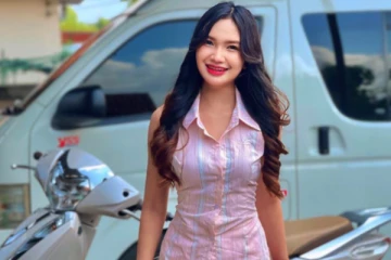 தவறான மசாஜால் பலியான பாடகி!