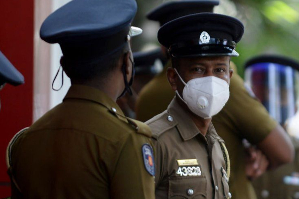 இலங்கையில் போதைக்காக  15 வயது சகோதரியை விற்ற  26 வயது இளம்பெண்! | A Woman Who Sold 15 Old Sister Drugs Sri Lanka
