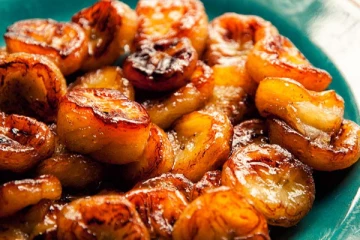 செவ்வாழையுடன், தேன் கலந்து வெறும் 40 நாள் சாப்பிடுங்க! ஒரு குட்நியூஸ் காத்திருக்குது