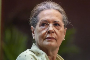 சோனியா காந்தி மருத்துவமனையில் திடீர் அனுமதி - என்ன ஆச்சு?