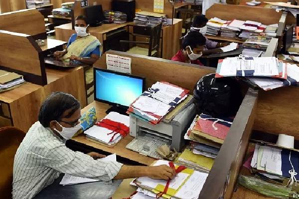 அரச ஊழியர்கள் தொடர்பில் ஜனாதிபதி வெளியிட்ட முக்கிய அறிவிப்பு | Goverment Staff அரச ஊழியர்கள் தொடர்பில் ஜனாதிபதி வெளியிட்ட முக்கிய அறிவிப்பு | Goverment Staff