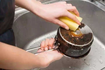 நீங்காத பாத்திர கறையை இலகுவாக போக்க அருமையான சில டிப்ஸ்! இனி கவலை வேண்டாம்