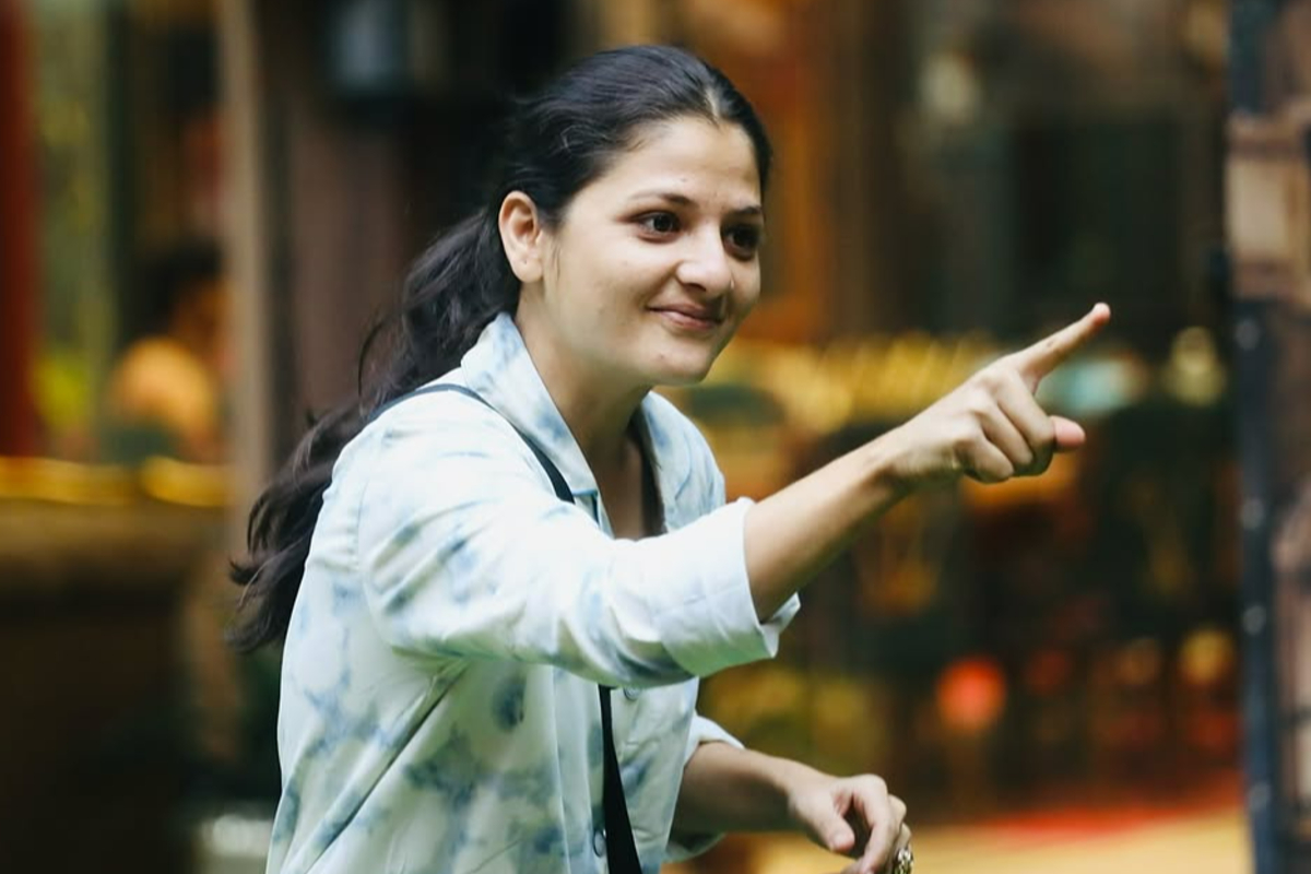 பணம் கேட்டு தாக்குதல். கொலை மிரட்டல்!! பிக் பாஸ் பிரபலம் கைது | Bigg Boss 6 Divya Shinde Arrested By Police