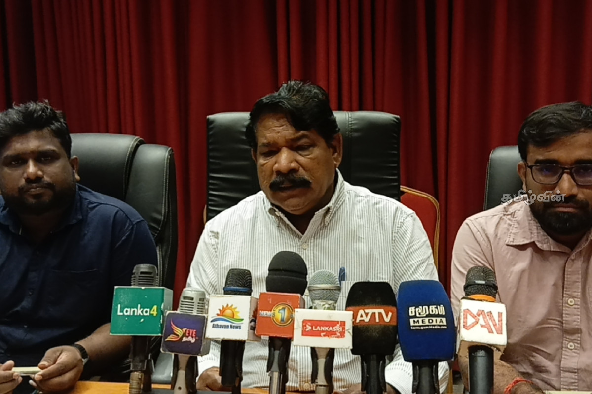 இந்திய கடற்தொழிலாளர்களால் ஏற்படும் பிரச்சினை தொடர்பில் பேச்சுவார்த்தை! அமைச்சர் அறிவிப்பு | Minister Announces Talks On Indian Fishermen Issue இந்திய கடற்தொழிலாளர்களால் ஏற்படும் பிரச்சினை தொடர்பில் பேச்சுவார்த்தை! அமைச்சர் அறிவிப்பு | Minister Announces Talks On Indian Fishermen Issue