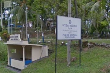 பொலிஸ் அலுவலரின் துப்பாக்கி தாக்குதலில் இருந்து தப்பிய பொறுப்பதிகாரி!