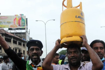 அரசாங்கம் மீது நம்பிக்கையில்லை - பணம் அனுப்புவதை தவிர்க்கும் அவுஸ்திரேலியா வாழ் இலங்கையர்கள்